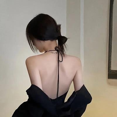 牠